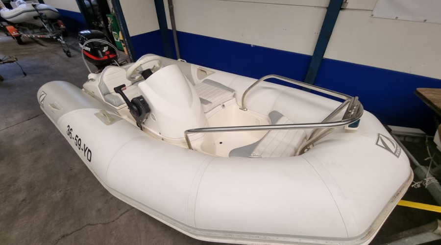 Zodiac Yachtline 340 DL 