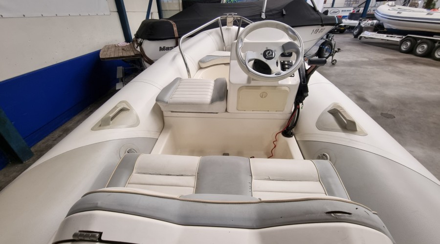 Zodiac Yachtline 340 DL 