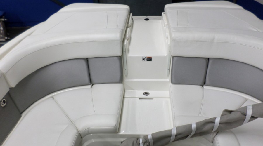 Bayliner 225 Flight Series