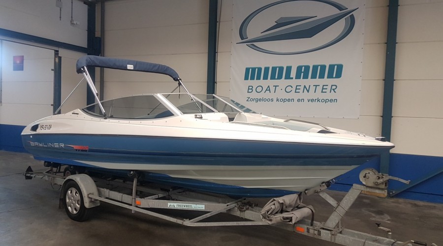 Bayliner 2050 Capri Bowrider