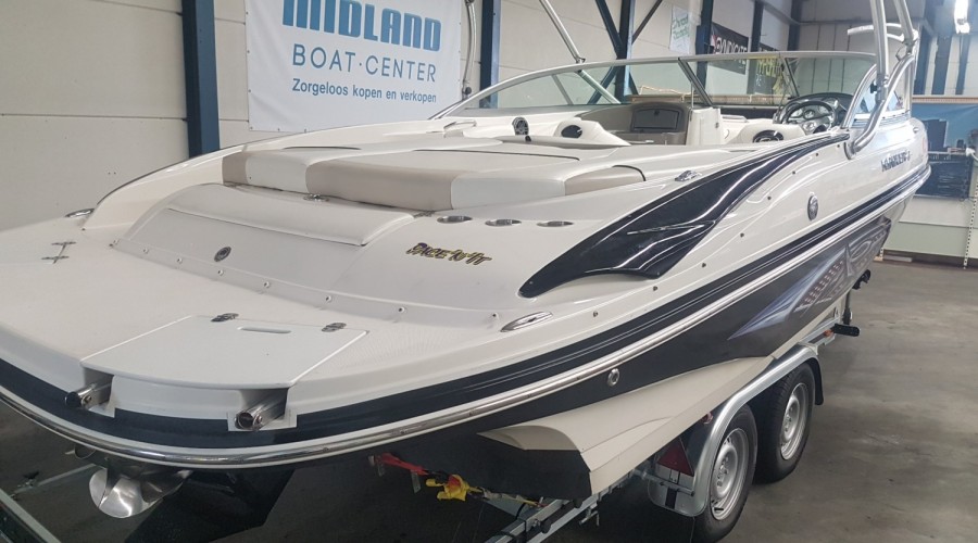 Rinker 226 Captiva R1