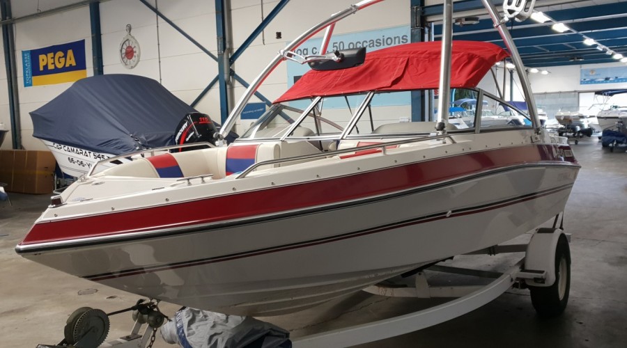 Hele nette Four Winns 190LS Bowrider